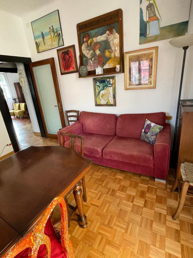 Bellaolly Apartment เมสเตร ภายนอก รูปภาพ